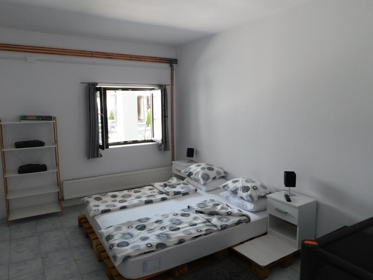 Mountain Vista Suites Zărneşti Dış mekan fotoğraf